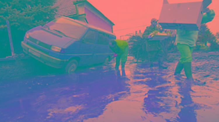 WWF Fears Environmental  Impact  Of Red Mud Disaster In Hungary