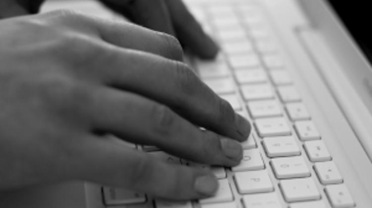 Zsembery Sees Slow Internet Expansion In  Hungary