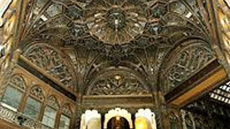 Budapest Fifth District Sells Historic Buildings