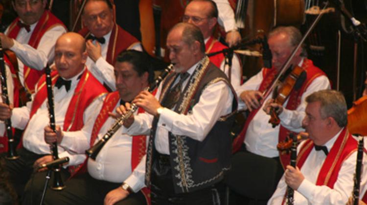 'Music - Wine' Gala Concert Of The 100 Member Gipsy Orchestra, Budapest, 30 December 2010