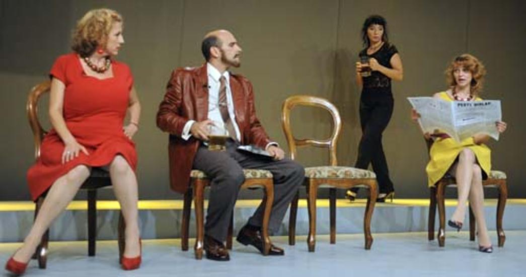 'Kaisers Tv, Ungarn', Szkéne Theater Budapest, 12 January