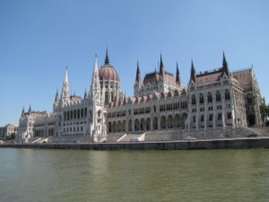 Index Journalists Allowed Back Into Budapest Parliament After Ban