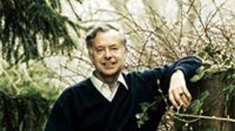 Invitation: 'Grandhouse Club', Budapest, 10 April