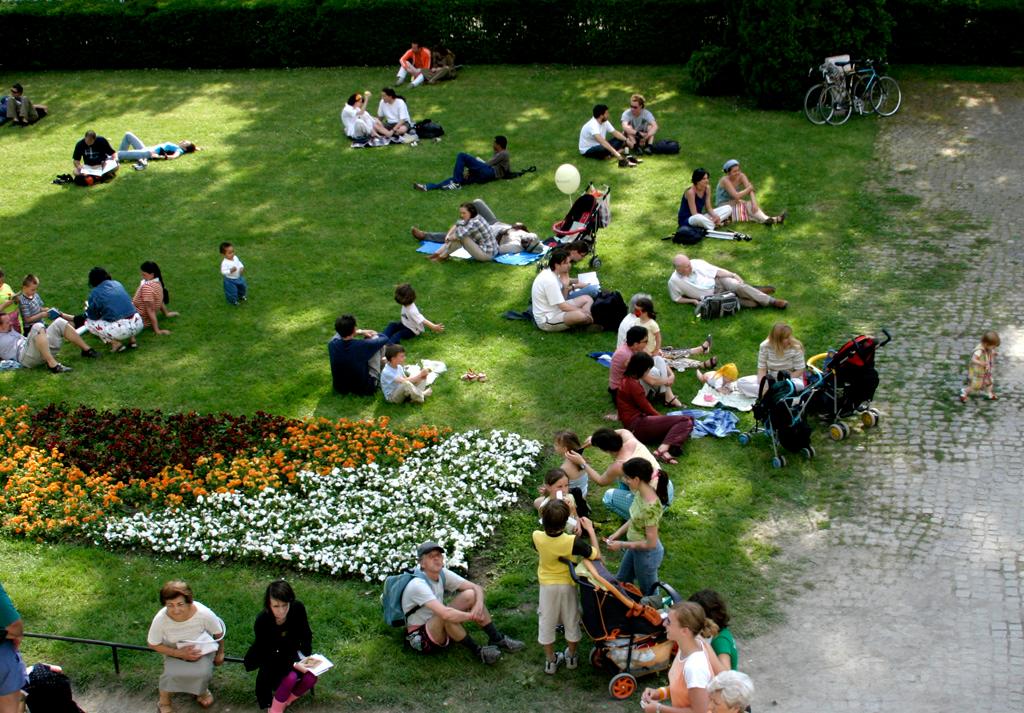 Invitation: Museums' Festival In The Museum Garden, Budapest, 19 -20 May