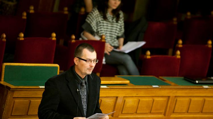 Hungary's Jobbik MP Urged To Resign After Reviving Anti-Semitic Claims