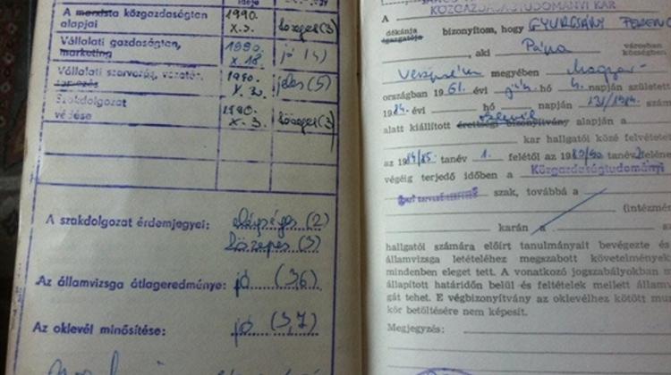 University Looks Into Former Hungarian PM Gyurcsany Essay