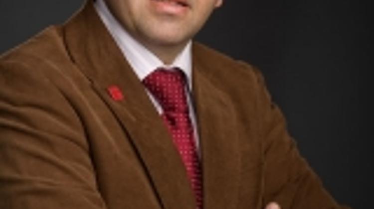 Professor Akbar Gives Commentary On Economic Outlook Of Eurozone At CEU Budapest