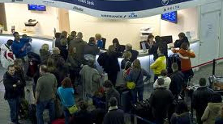 New Product At Budapest Airport: Fast Track Lane