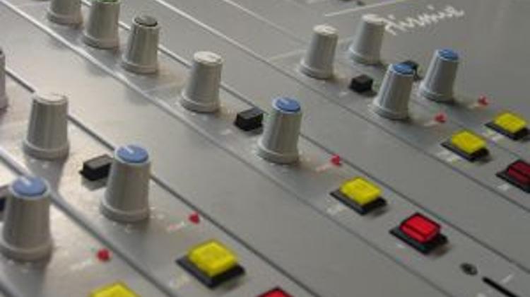 Hungarian Media Authority Takes Neo FM Off Air