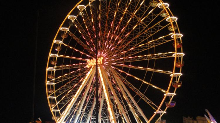 'Giant Eye' & New Acts At Sziget Festival In Budapest