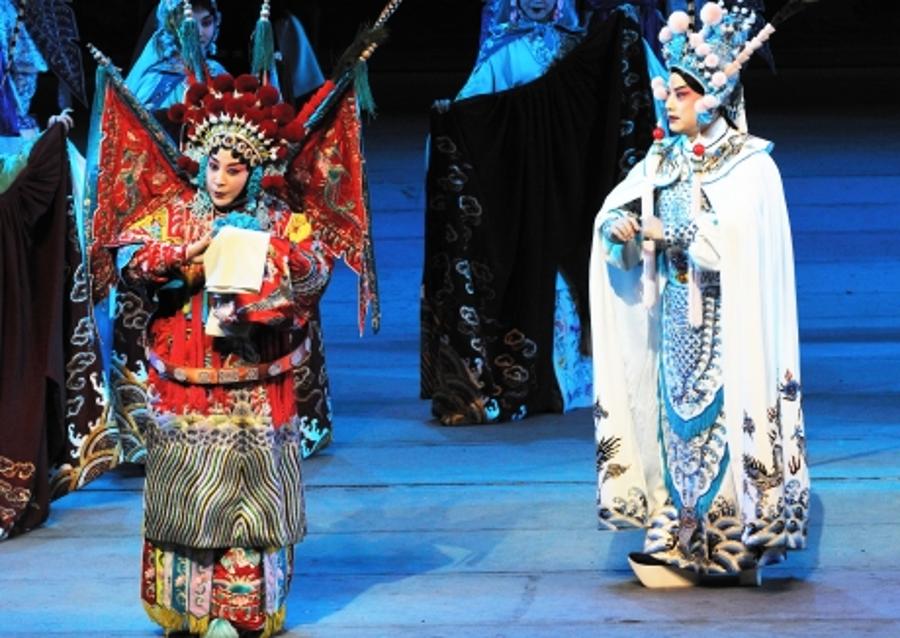 Beijing Troupe Guest Performing In Budapest , 4 & 5 July