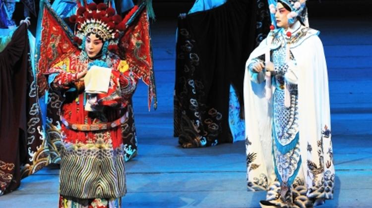 Beijing Troupe Guest Performing In Budapest , 4 & 5 July