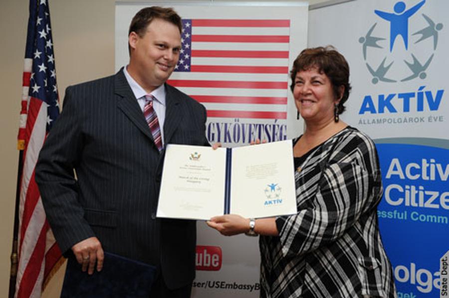 Active Citizenship Award To March Of The Living In Hungary
