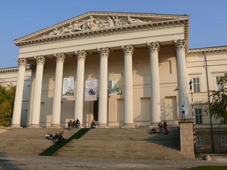 Hungarian National Museum Opening Hours In September