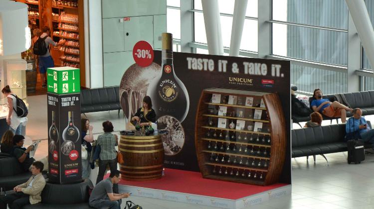 Hungaricum Promotion At Budapest Airport: Unicum A Success At Terminal 2