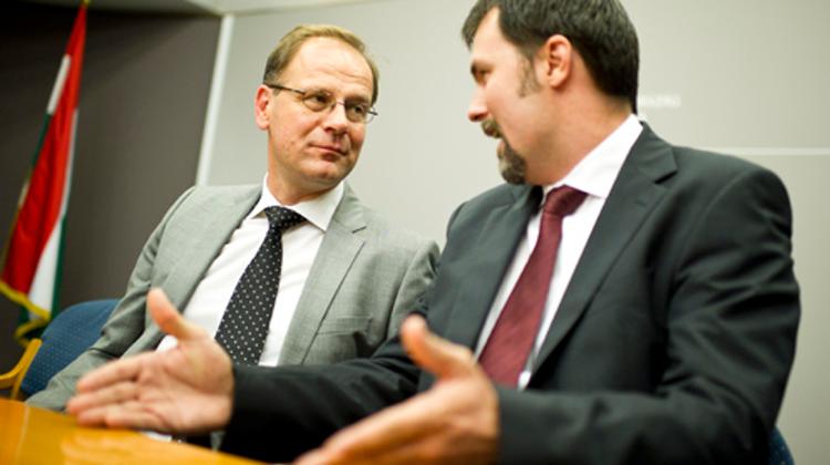 Walk Over The Danube, Across The Bridge Of Hungarian Innovations