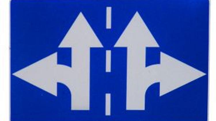 Xpat Opinion:  LMP Splits Over Co-operation With Bajnai & Co. In Hungary