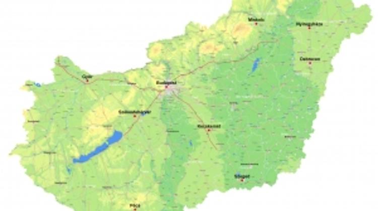 Xpat Opinion: Voter Registration Abandoned But The Culture War Heats Up In Hungary