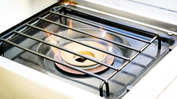 Fidesz To Monitor Energy Price Cuts In Hungary