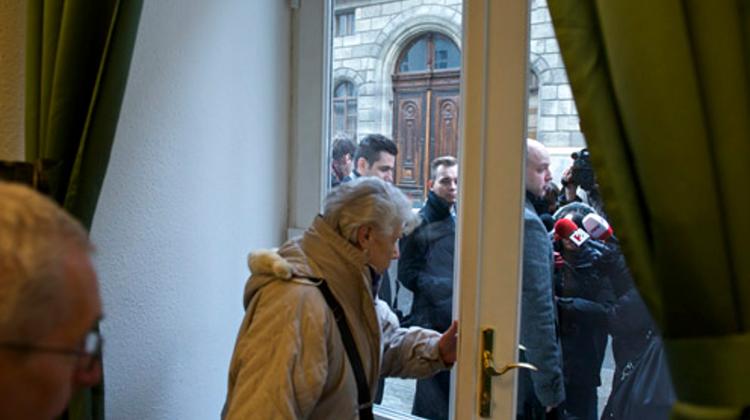 Hungarian Government Comes To Agreement With Students On State-Funded Places