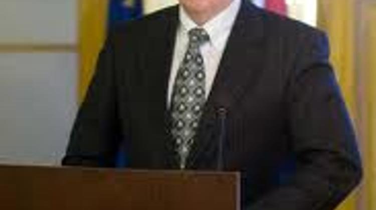 ELTE Faculty Of Humanities In Budapest: Semper Prima – Always Number One