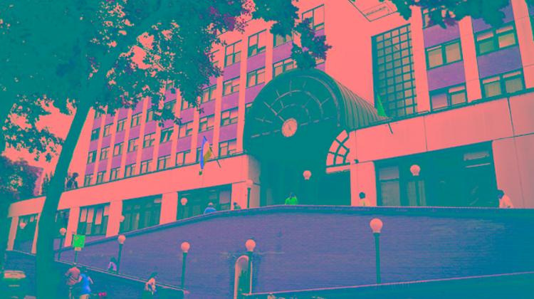 Hungarian Police Charged For Assault On Arab