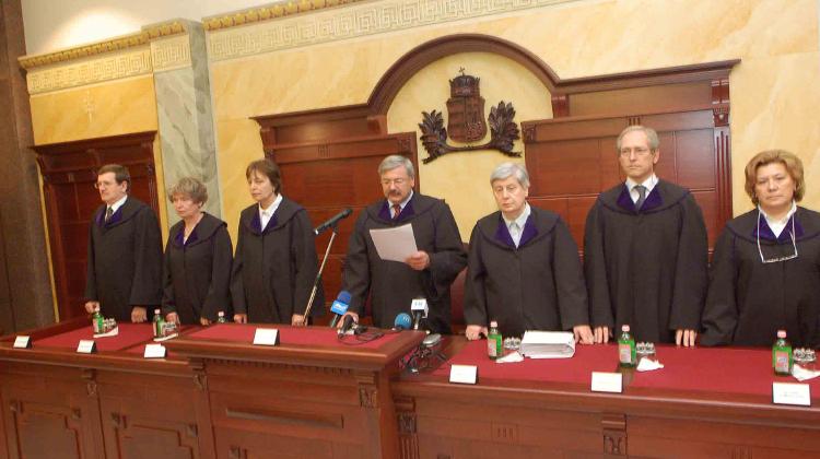Hungary's Fidesz Proposes Constitutional Court Changes