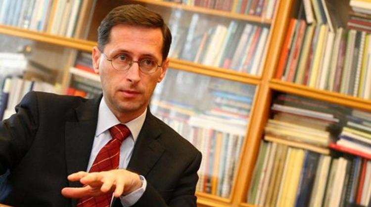 'Minister Varga, Growth & Forint', By Ferenc Kumin