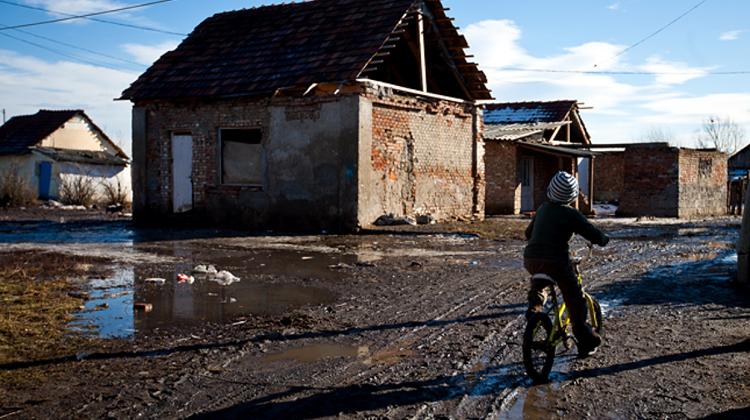 Xpat Opinion: Multilateral Cooperation Urged Against Anti-Gypsy Radicalism In Hungary