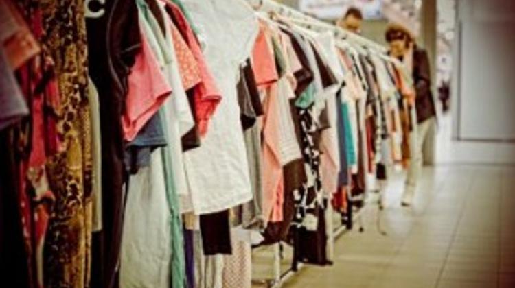 How & Where To Thrift-Store-Hop In Budapest