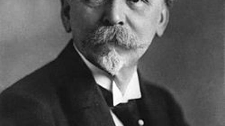 Film About Hungarian Violin Legend