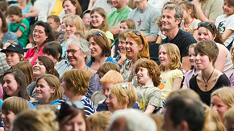 Xpat Invitation: Hay Festival Budapest 2013