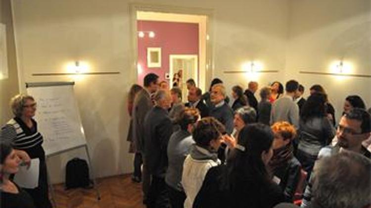 Invitation: Intact Academy Salon Series Budapest, 8 May