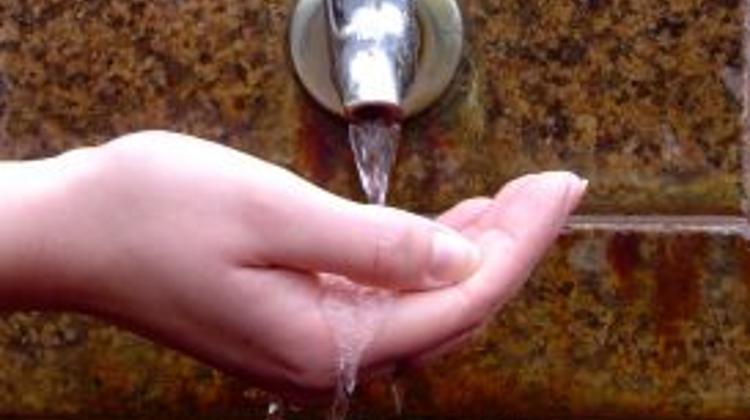 Xpat Opinion: Hungarian Government Buys Back Water Supplier