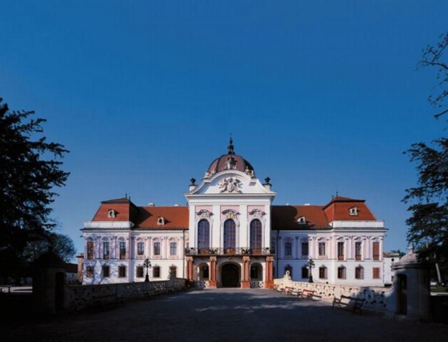 NAWA Budapest Event: Visit To Royal Palace In Gödöllő, 28 May
