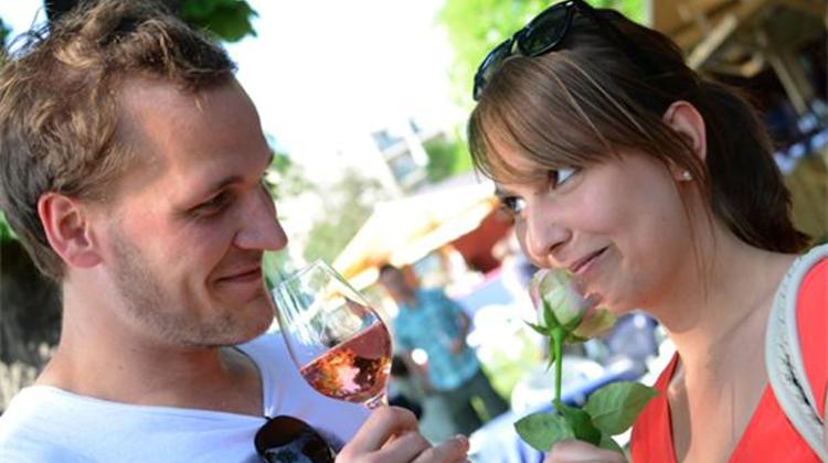 Xpat Event Report: Rosalia – Rosé Wine Festival In Budapest