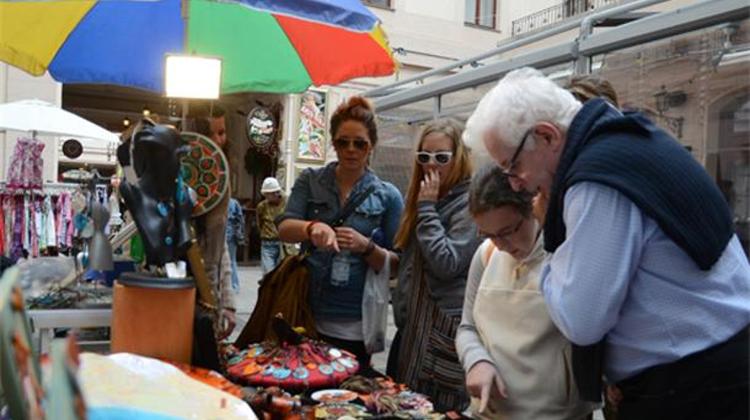 Xpat Event Report: Gouba Open Bazar Market In Budapest