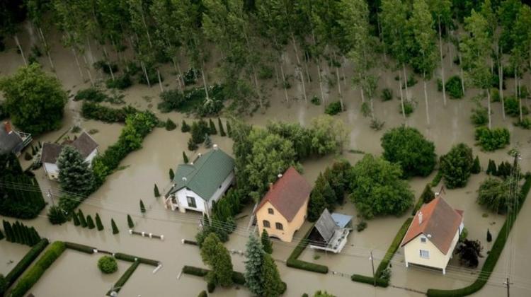 Government Spokesperson: A Thousand People Remain Evacuated In Hungary
