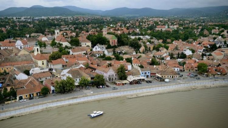 Xpat Opinion: The Ups & Downs Of Flood PR In Hungary