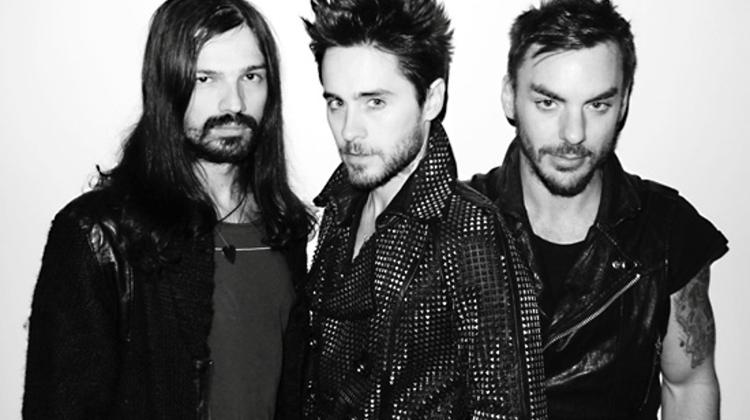 International Stars And Hungarian Icons Live From VOLT By Ustream