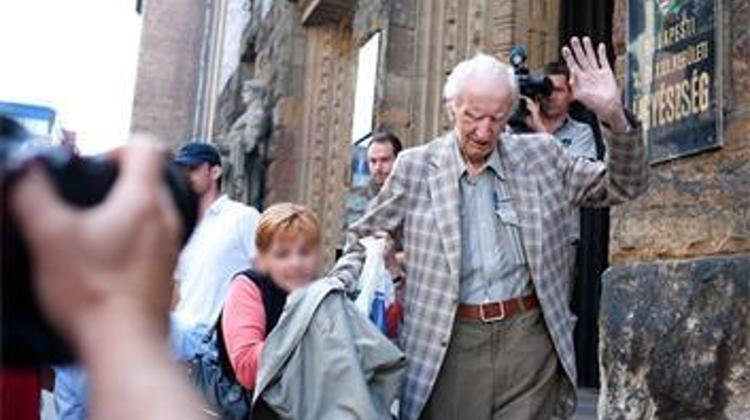 Budapest Football Club FTC Leadership Apologises For Fans