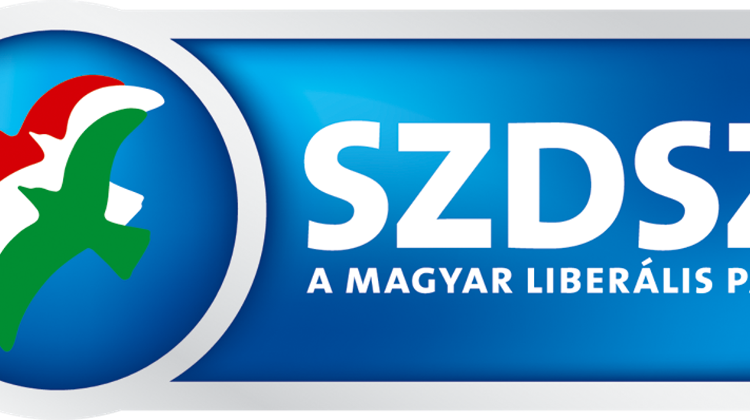 Hungary's Fidesz Communications Director Wants Free Dems To Repay Ft 415 Million Loan