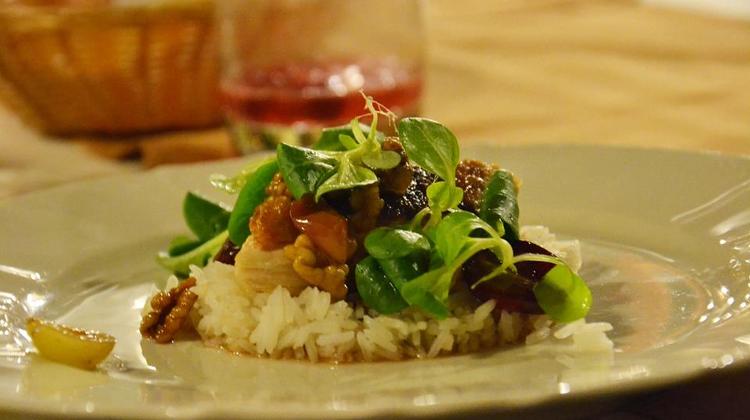 Visit  Budai Gesztenyés Restaurant, Bordering Budapest & Budakeszi