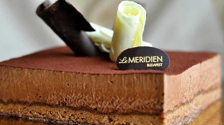 Treat Yourself To A Little Piece Of Heaven From Le Méridien Budapest Hotel’s Cake Away Service