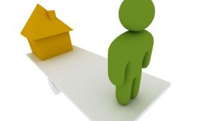 Navracsics Looks To Resolve FX Mortgages In Hungary