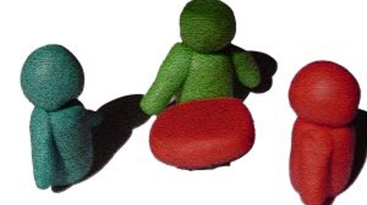 Xpat Opinion: Hungarian Weeklies On Left-Wing Infighting