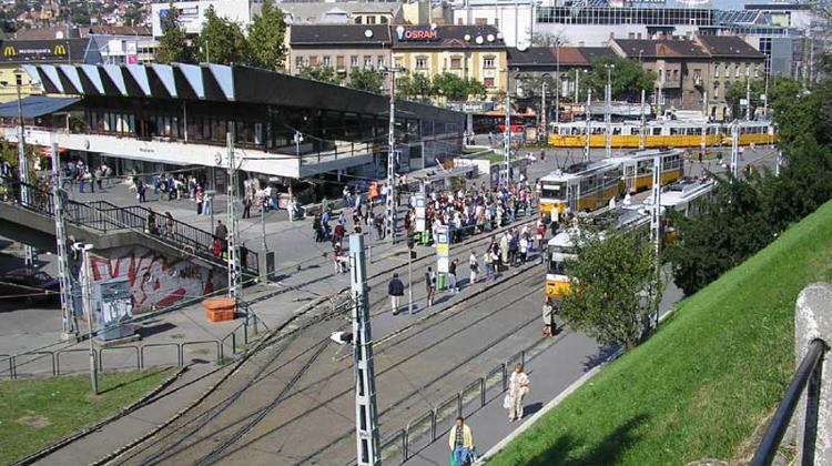 Széll Kálmán Tér In Budapest To Be Renovated