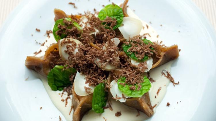 What You Can Look Forward To At Costes Restaurant In Budapest In December