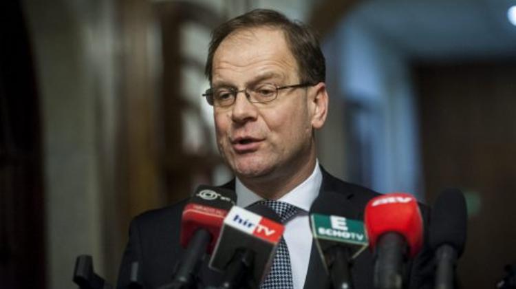 Irish Driver Starting Sentence In Hungary