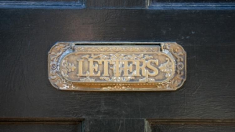 Hungary's Ruling Party Fidesz Uses Rate Cuts To Start Recruitment Drive